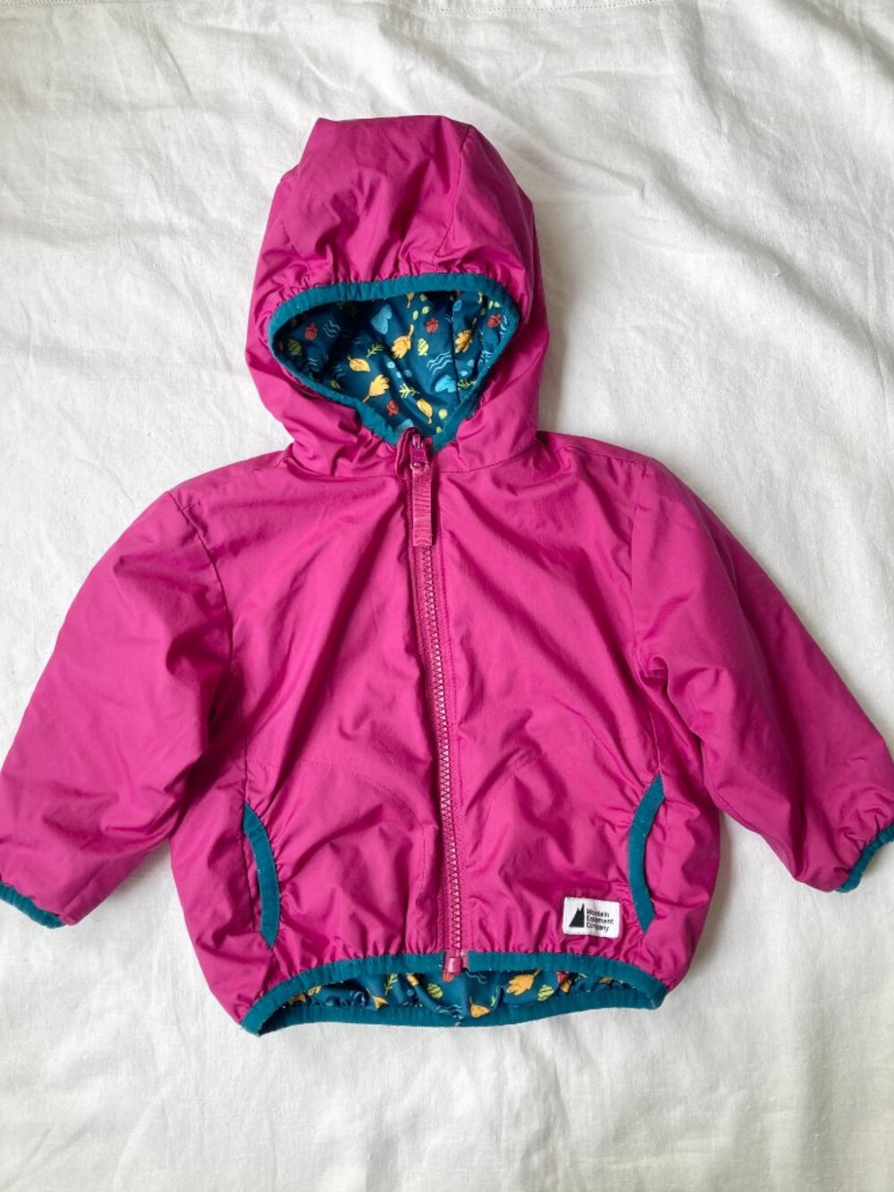 MEC Reversible Puffer Jacket Fall Winter Leaves